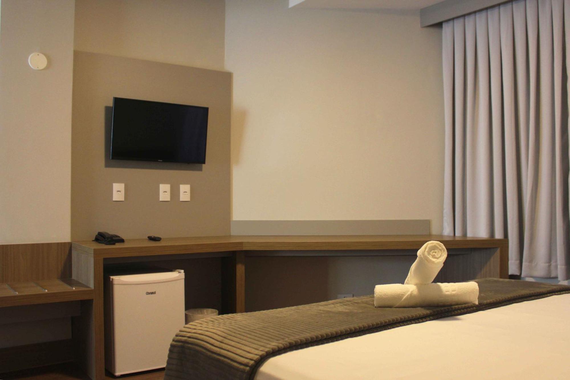 Hotel Evora By Rede Sagres Florianópolis 外观 照片