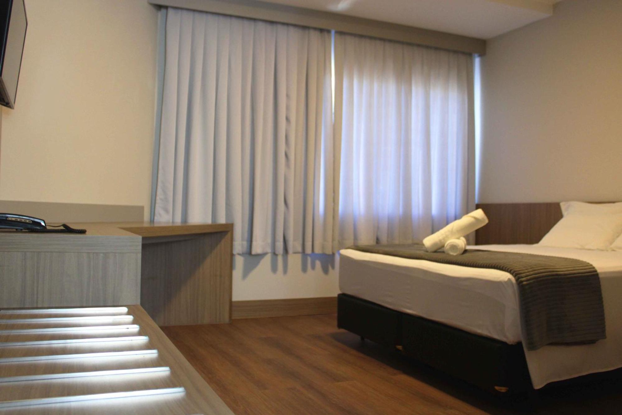 Hotel Evora By Rede Sagres Florianópolis 外观 照片