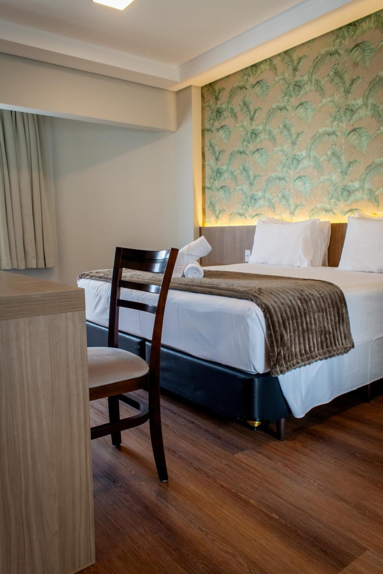 Hotel Evora By Rede Sagres Florianópolis 外观 照片